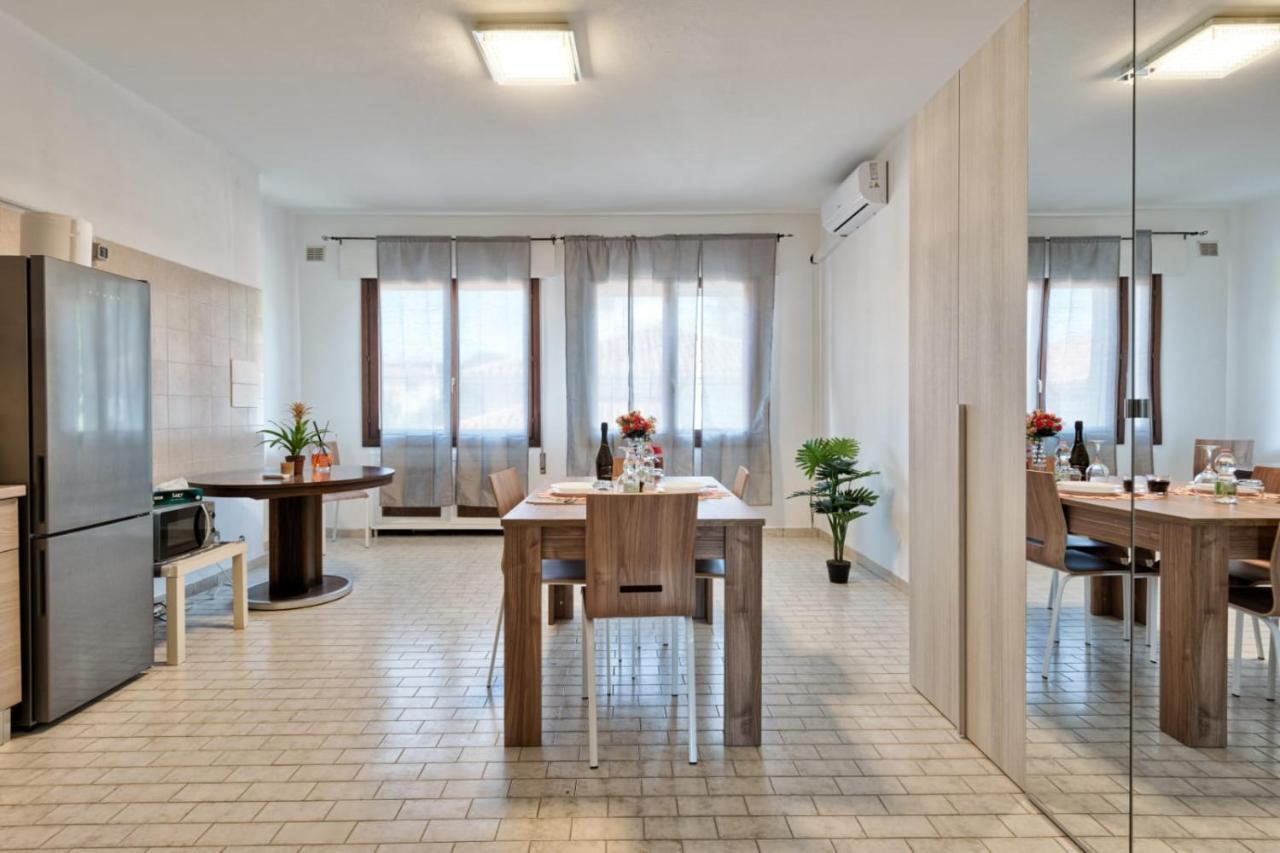 Venice Miramare Residence Zelo Exteriör bild